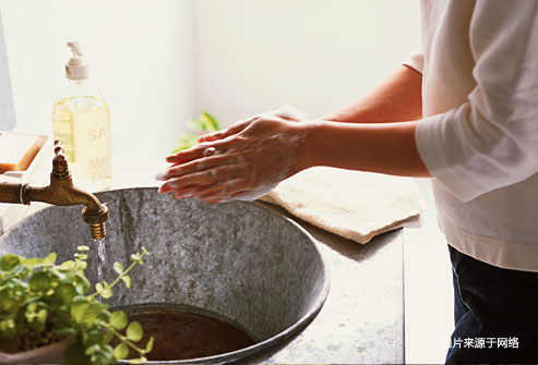 碰触有毒植物后怎么办